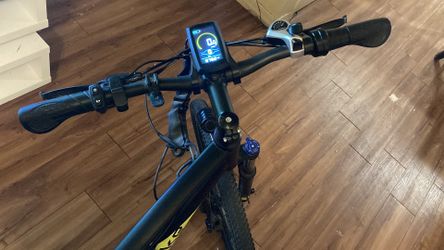 Electric bicycle in great shape