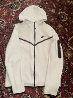Nike Tech