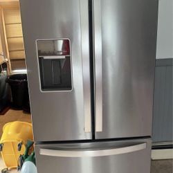 Whirlpool Refrigerator 