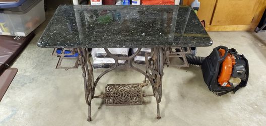 Domestic sewing machine table