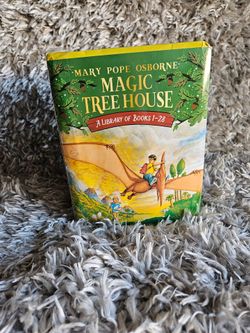 Magic Tree House Books 1–28 Box Set