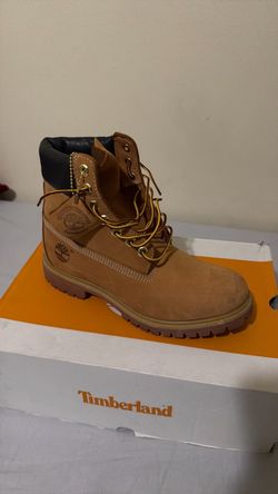Timberland 6-Inch Wheat Nubuck Boot size 7.5