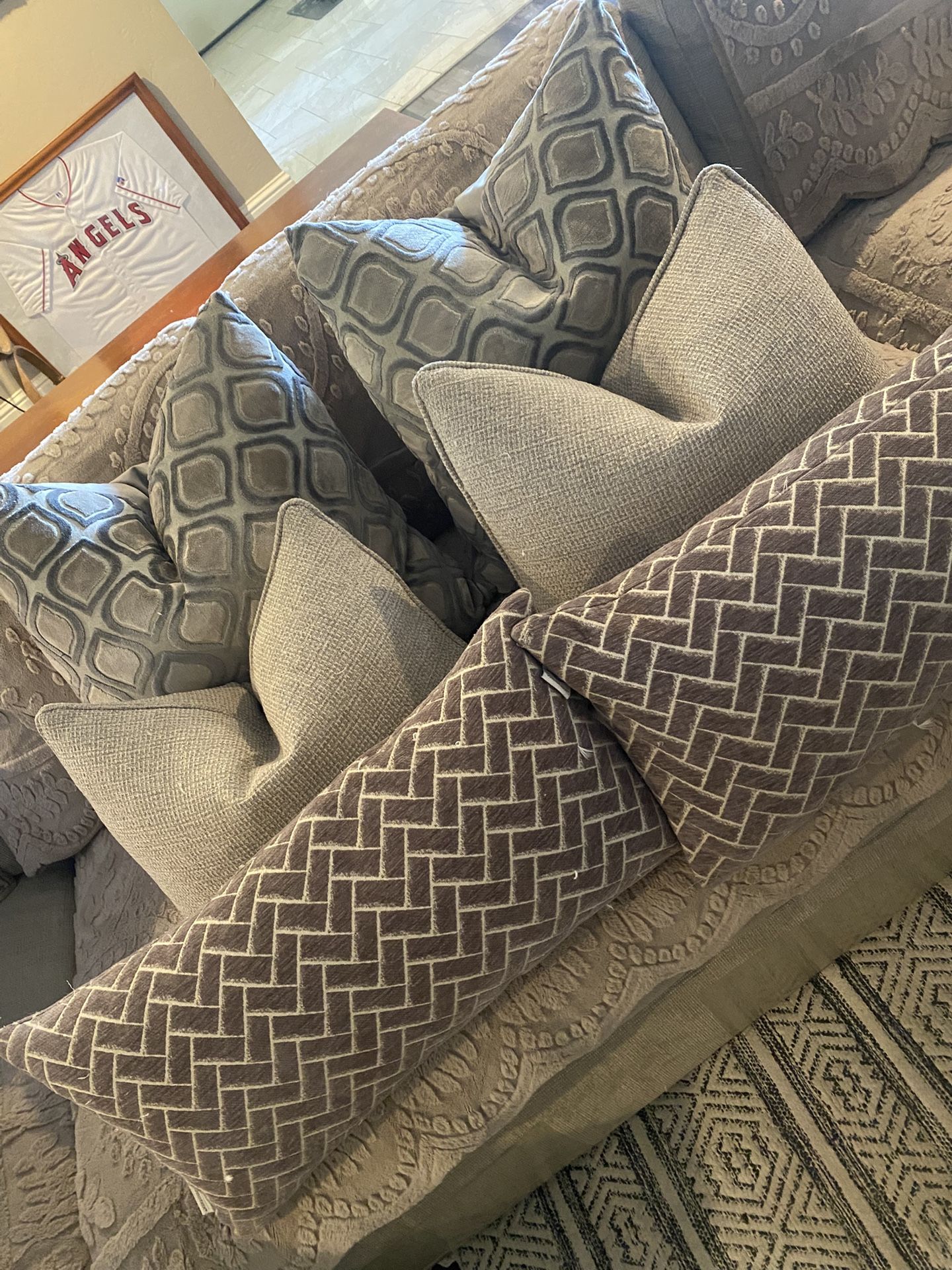 Accent Pillows 