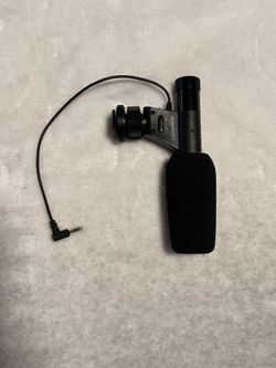 Microphone