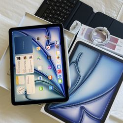 Apple IPad Air 11” ( M3 chip / 2025 Newest) 128GB with pen, keyboard case & Accessories  (open box) 