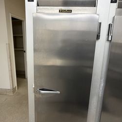 Comercial freezer and refrigerator