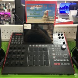 Akai Mixer 