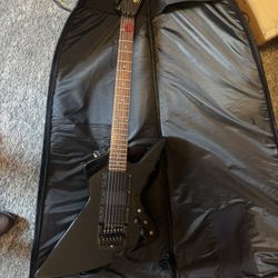 Floyd Rose Style Explorer Guitat
