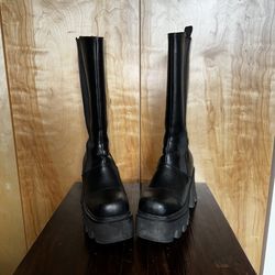 La Moda Chunky Platform Boots Black
