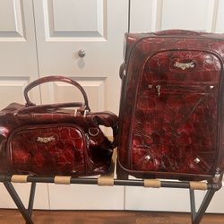 Luggage: Carry-On and Tote Luggage Set