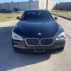 2013 BMW  750 I 