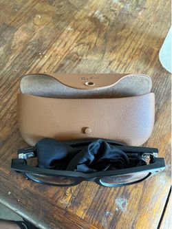 Ray-Ban Meta Smart Glasses (2nd Gen) – Matte Black w/ Gray Transition Lenses – Like New