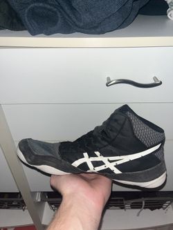 Wrestling Shoes (ASIC Snapdown 11 1/2)