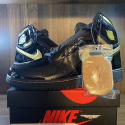 Air Jordan 1 Black Patent Size 6.5Y And 5Y