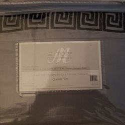 St. Moritz Home Fashions Queen Size sheet set