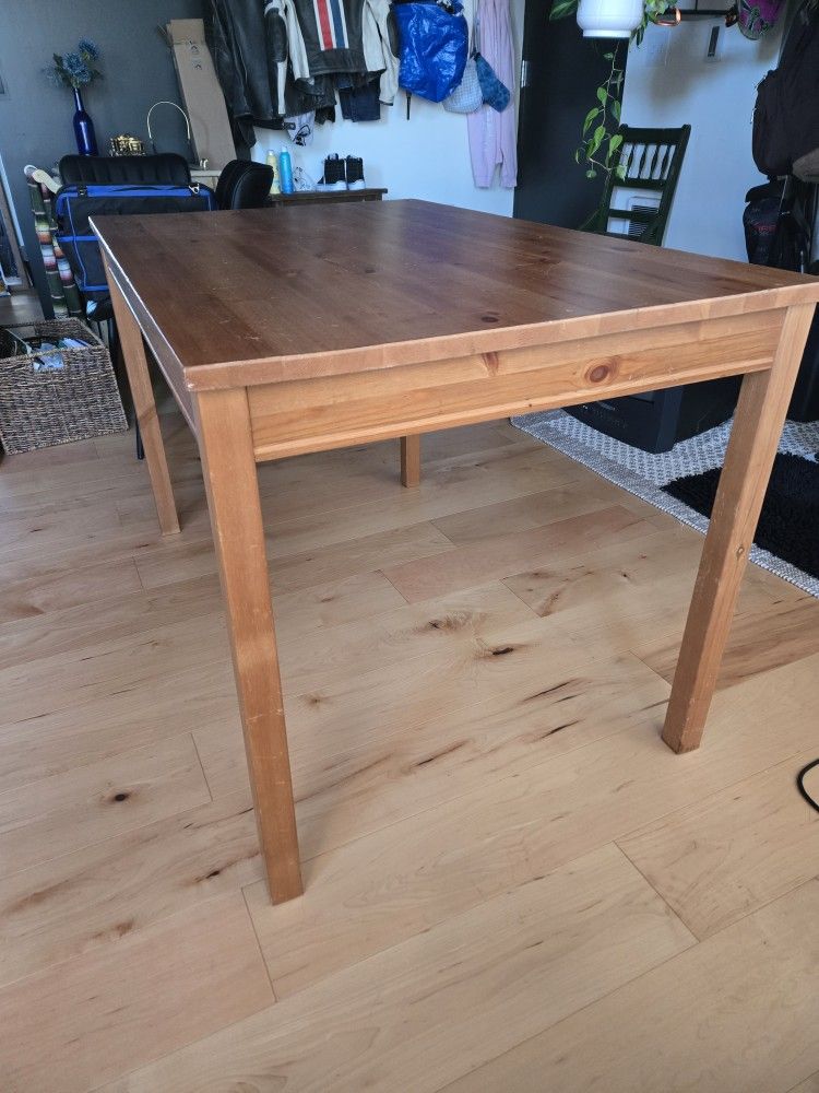 Simple Solid Wood Dining Table