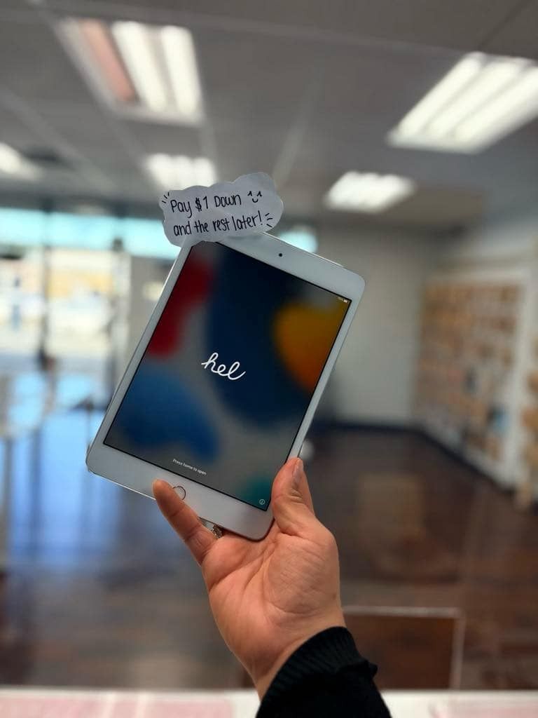 Apple IPad Pro 10.5 Wifi - $1 To Take it Home same Day and Pay the Rest later!- $1 To Take it Home same Day and Pay the Rest later!
