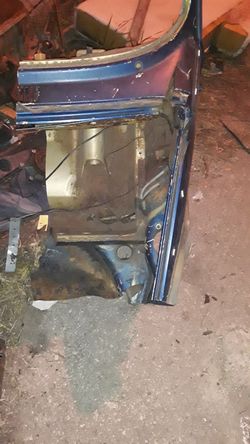 VW bug parts body parts transmission for the rear suspension