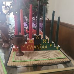 HABARI GANI!🪇🪘 KWANZAA SET !❤️🖤💚👑🎉