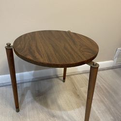 1960s Mid-Century Modern Formica Nesting Table / plant table / side table 