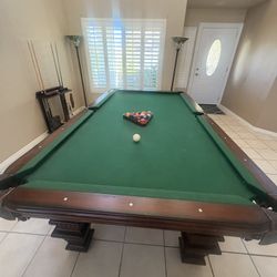 Pool Table Mahogany Wood 8 Foot and Accessories 