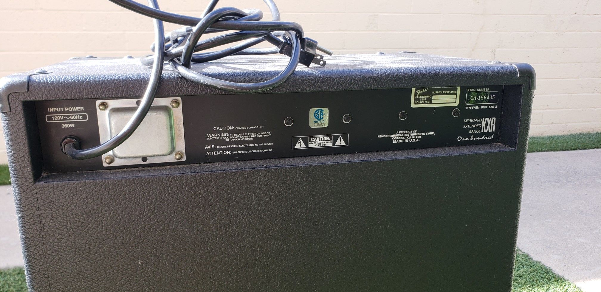 FENDER KXR 100 KEYBOARD AMPLIFIER (works for lots of instruments and