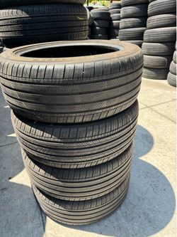 235/45r18 Michelin tires en excelentes condiciones de vida las 4