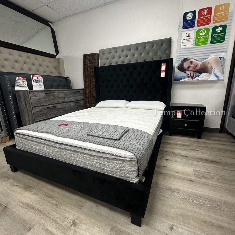 4 Pcs Bedroom Set, Queen Bed Frame Mattress 2 pillows