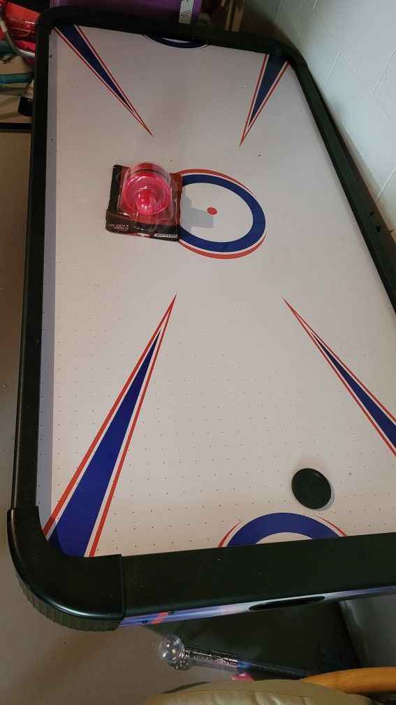 Air Hockey Table And Paddles