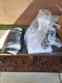 Ram 1500 tail lights