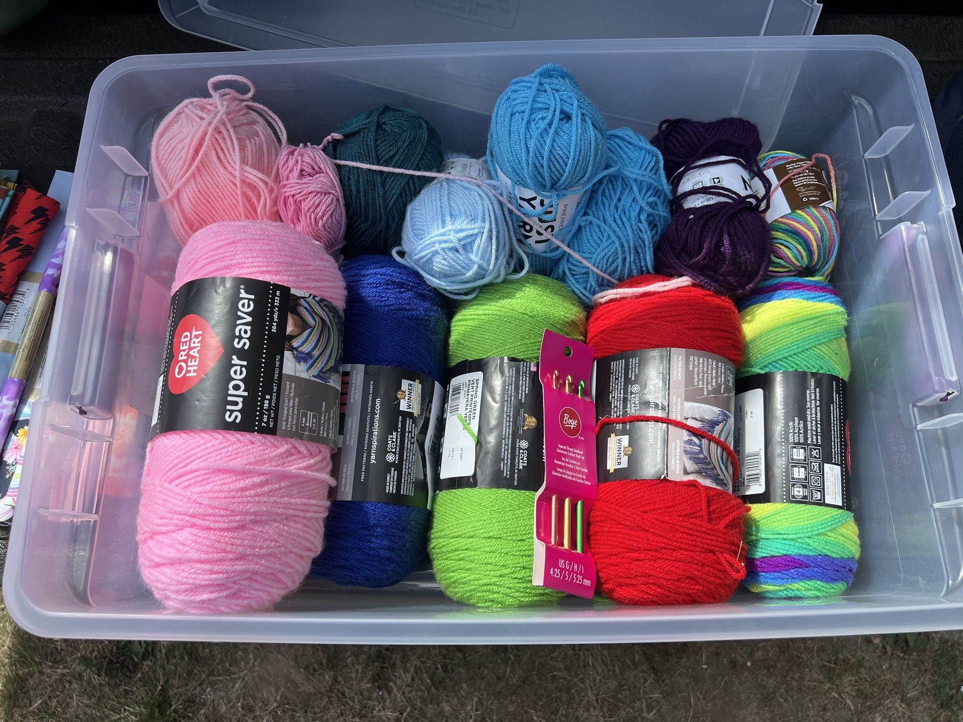 Yarn And Some Fat Quarter Fabrics