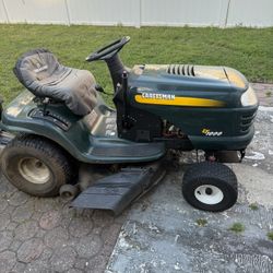 Riding Lawnmower 