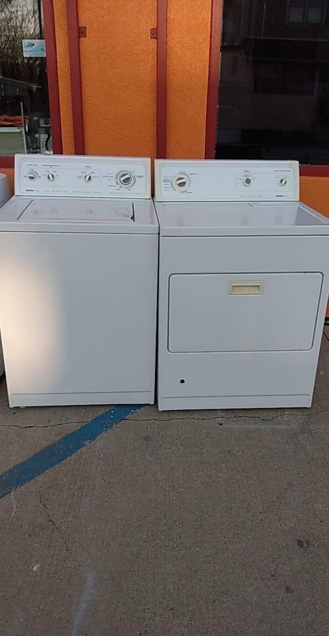 Kenmore Washer And Gas Dryer Set For $445