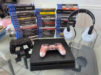 PLAYSTATION 4 SLIM 2 JUEGOS A ELEGIR / 2 MANDOS +BASE DE CARGA/ HEATSET WIRELESS