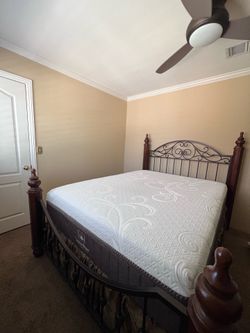 Queen size bed set