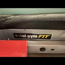 Total Gym With Accessories 
