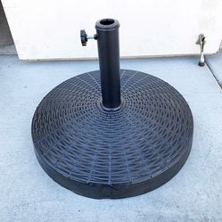BRAND NEW $45 Heavy Umbrella Base 20 Inches Round 55lbs Patio Stand Outdoor Garden Market