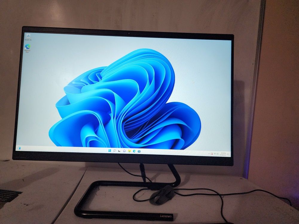 Lenovo IdeaCentre AIO3 24ARE05