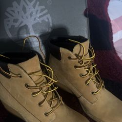 New Wedge Timberland 7.5 ❤️