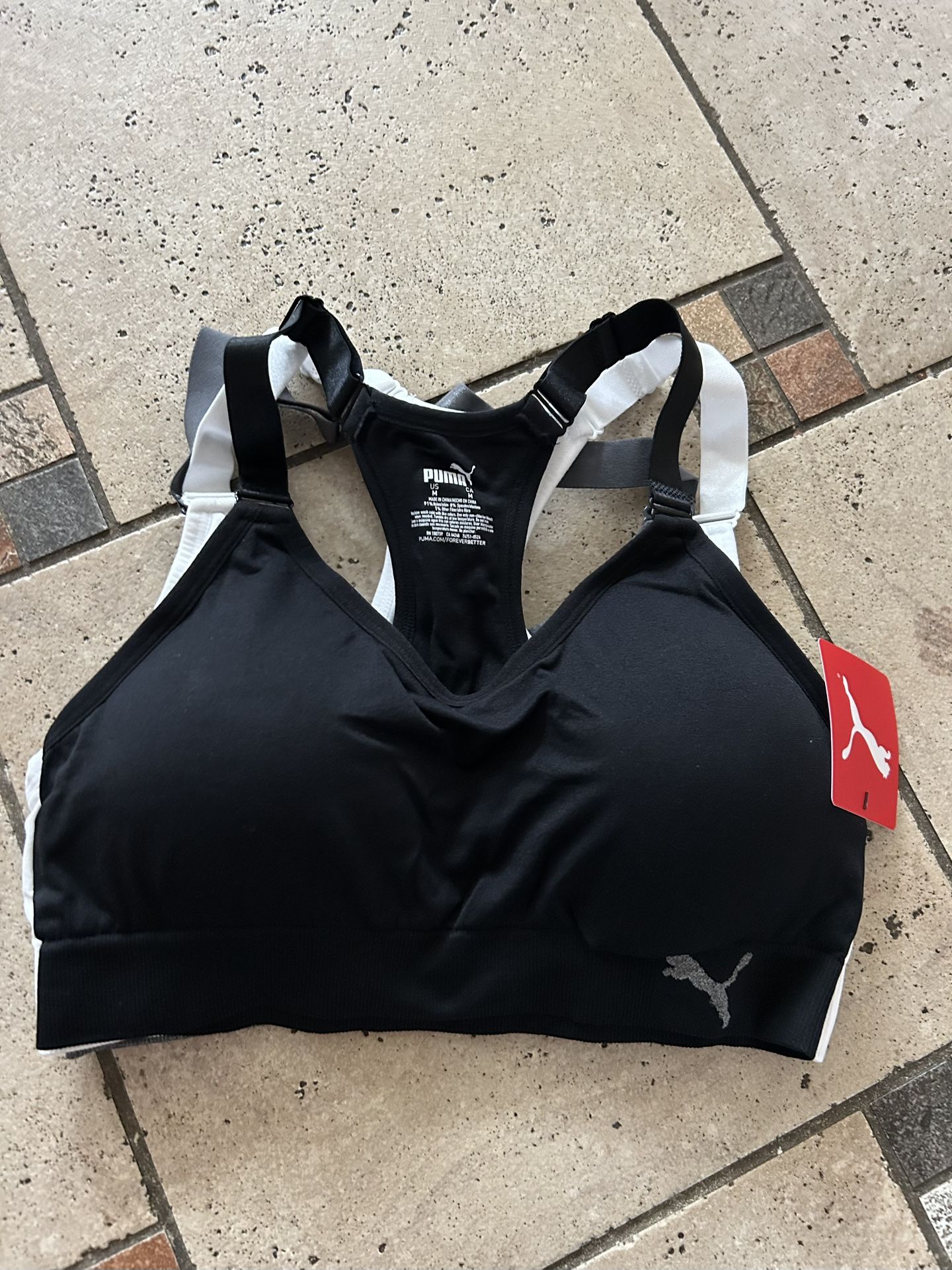 NWT Puma Women Sports Bra Size M