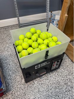 Tennis Tutor ProLite Ball Machine