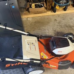 Brand New Stihl Battery Powered Lawn Mower