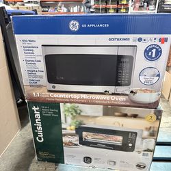 GE 1.1 cubic ft Countertop Microwave Oven - new