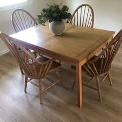 Timeless Dining Table And Chairs, With Hidden Extensions 