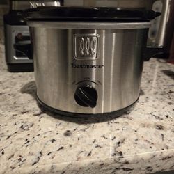 1.5 QT Crockpot 