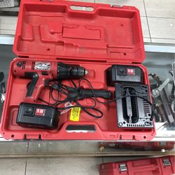 Milwaukee Drill 18Volt With Charger And Case