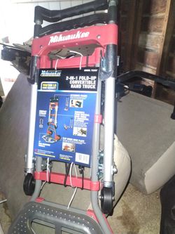 Milwaukee 2in1 hand truck convertible fold up