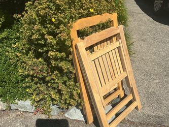 Chairs small folding wooden chairs. FREE