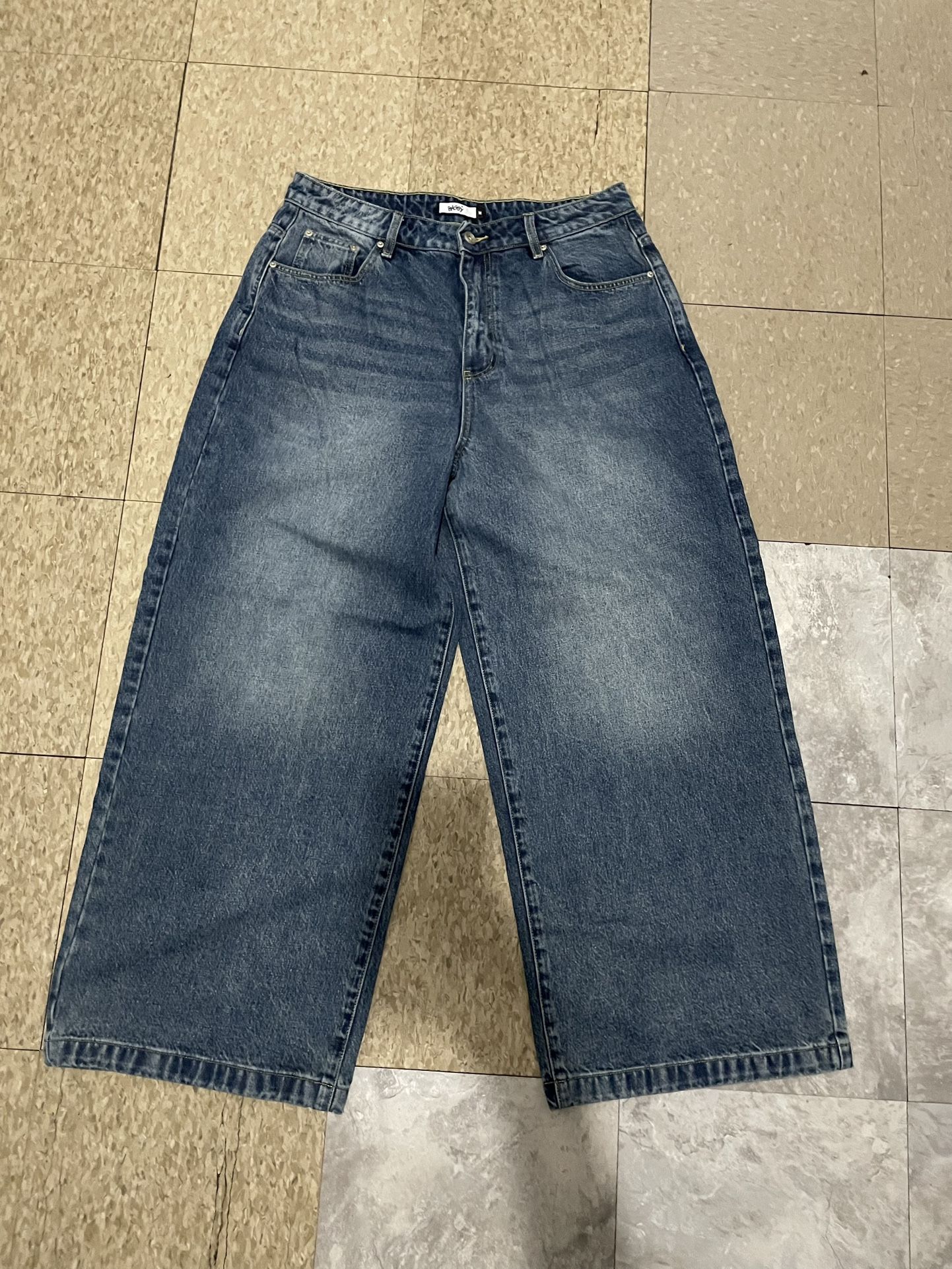 Baggy Jeans