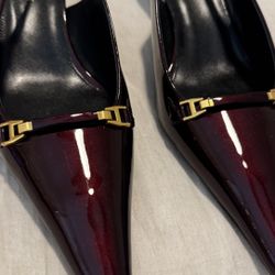 Saint Laurent Carine Slingback Pumps Ruby Gloss Size: 40 EU $650 - Original Price $1,090 